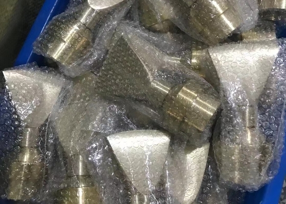 Bocal inteiramente de bronze ajustável da flor do jato FNPT da fonte do fã do sentido
