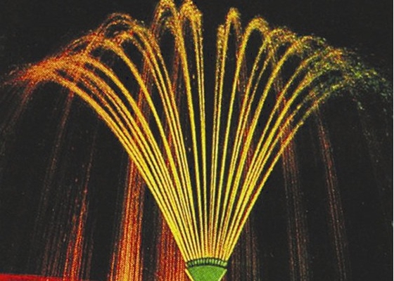 A fonte inteiramente de bronze da dança do conto de Phoenix provê de bocal Jet Water Spray High 4m
