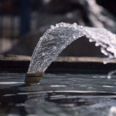 1" lagoa de água ajustável inteiramente de bronze Sprilker do jato do bocal da fonte de água do fã do sentido