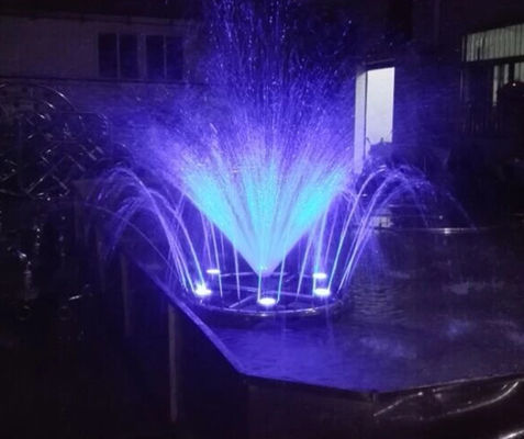 Fonte de água de flutuação da flor exterior de 1.5m para o lago